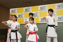写真：「第22回全日本少年少女空手道選手権大会」出場選手表敬訪問2