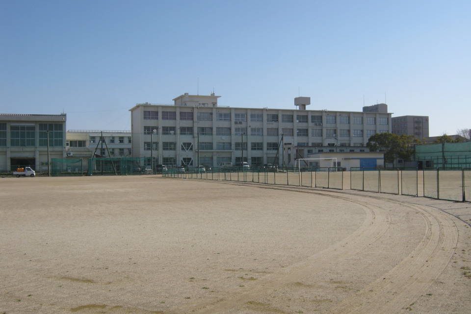 写真：白子高等学校運動場