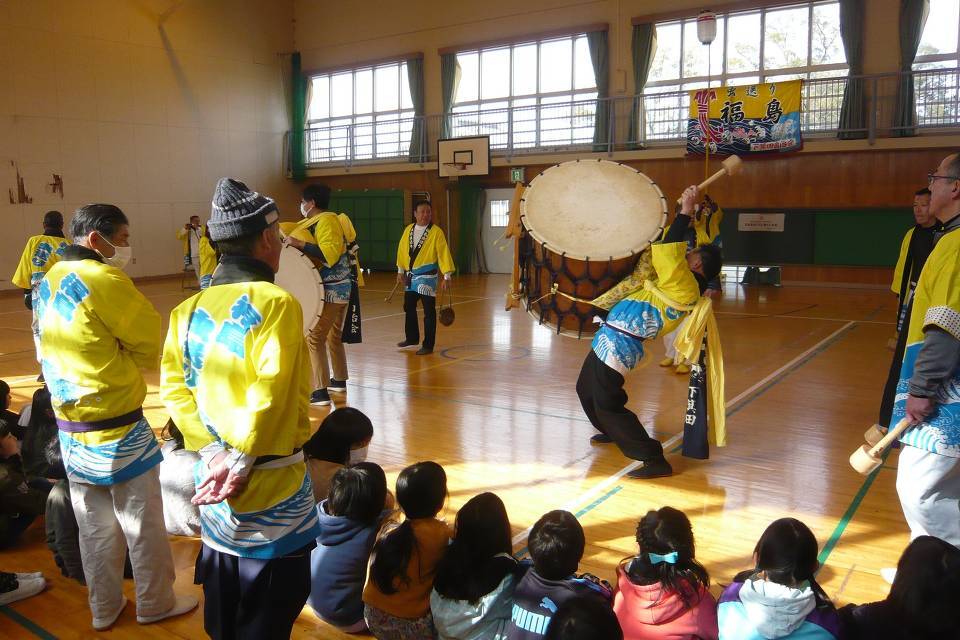 写真：盆踊りの様子