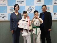 第5回全日本空手道選手権大会優勝に伴う表敬訪問