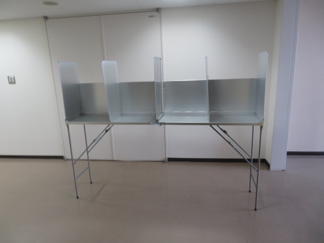 4人用記載台