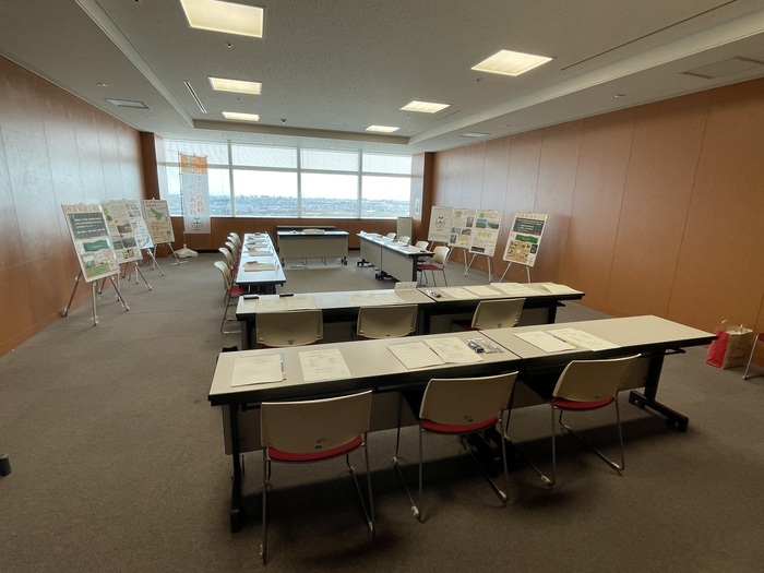 鈴鹿市役所12階1204会議室