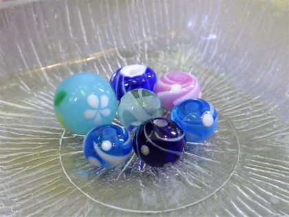 とんぼ玉　写真1