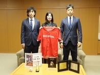 Honda鈴鹿硬式野球部2025年度社会人野球表彰ほかの報告に伴う表敬訪問