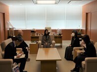 鈴鹿市人権擁護委員退任に係る法務大臣及び津地方法務局長からの感謝状伝達式