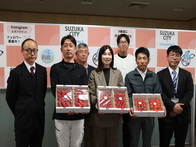 イチゴの三重県開発品種「うた乃」の普及促進に係る表敬訪問