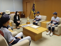 桑員ボーイズ「スターゼンカップ第56回日本少年野球春季全国大会」出場に伴う表敬訪問