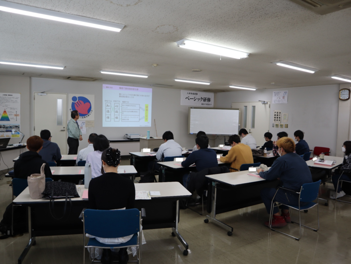 令和8年度ベーシック研修風景