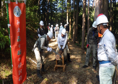 里山保全活動の様子