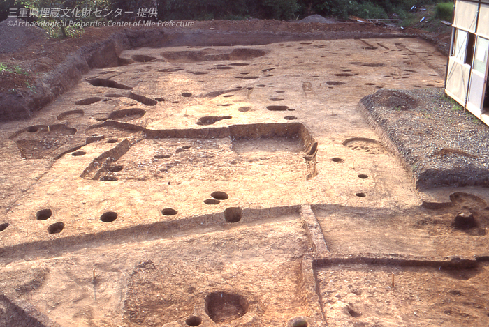 写真：居敷遺跡　調査区全景